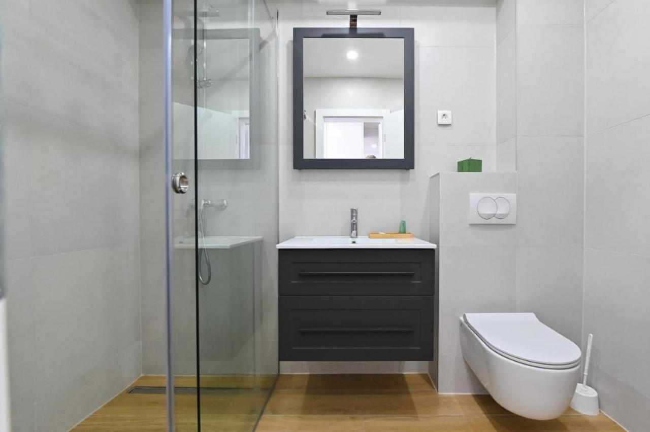 Boutique Hotel Ivy'Z โนวาลยา ภายนอก รูปภาพ
